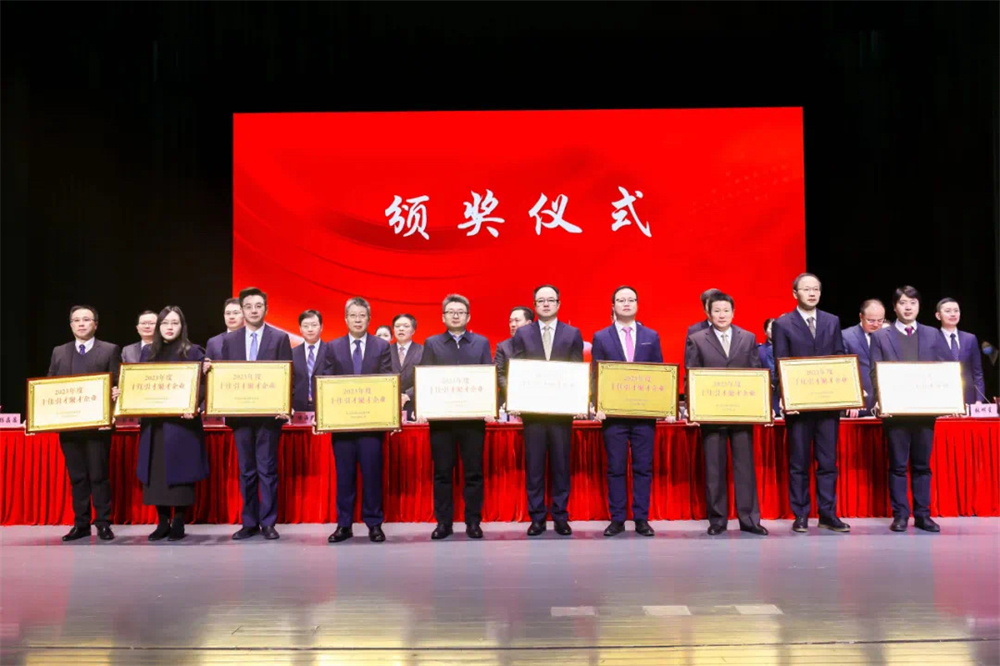 ca88�ٷ�Ψһ��վ�ٻ�紨����ʮ�����ž۲���ҵ���ȶ�������